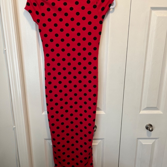 Boohoo size 4 fitted dress - Picture 10 of 12